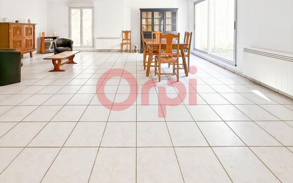 Appartement à vendre    4 pièces • 127 m2 Lyon 8