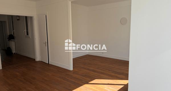 Location Appartement 2 pièces 59 m² - Paris 75005