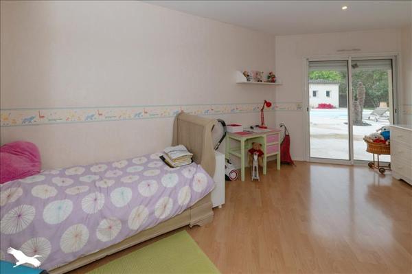 Maison à vendre |  Le Pian-Médoc |  5 pièces | 169 m²