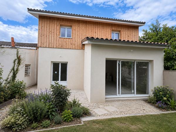 Maison Maison T5 à Begles d'environ 135 m2 135 m²