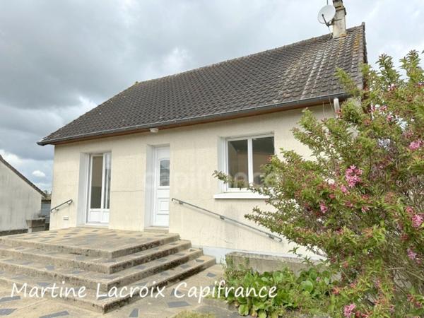 Dpt SARTHE (72), à vendre proche de LA FERTE BERNARD - MAISON P3 de 60 m² - Terrain de 679M².