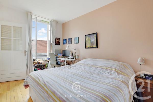 Appartement T3 à vendre  3 pièces - 91,38 m2 PARIS - 75007