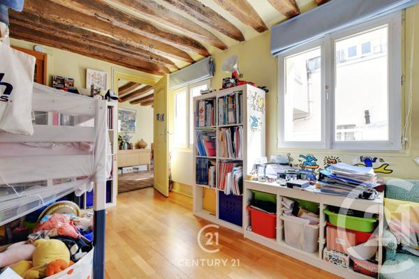 Appartement T3 à vendre  3 pièces - 91,38 m2 PARIS - 75007
