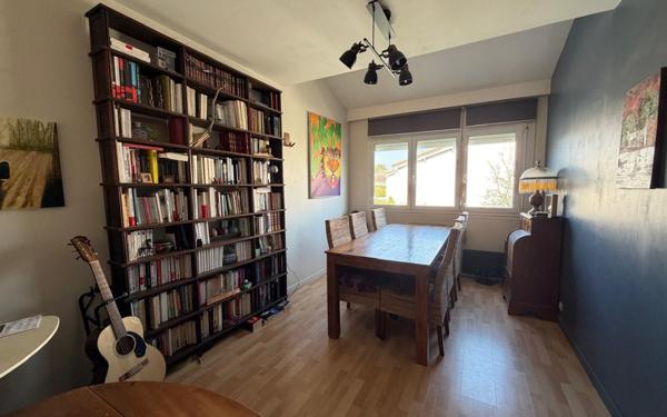 Maison à vendre    5 pièces •  Villecresnes