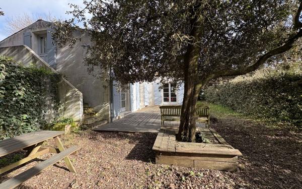 Maison à vendre    5 pièces •  Saint-Pierre-d'Oléron