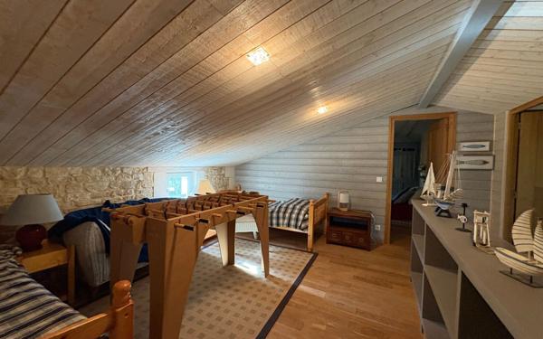 Maison à vendre    5 pièces •  Saint-Pierre-d'Oléron