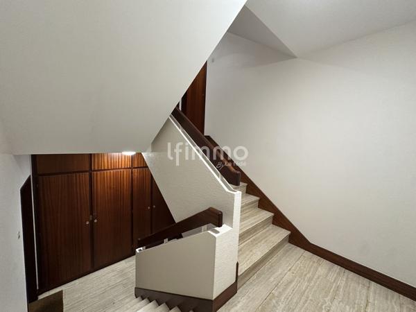 Gagny- Proche RER E- Appartement 3P 2ch- 58m2- 2 balcons 15m2- Pkg