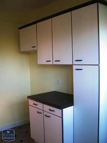 Appartement à louer 4 pièces 76.24m²