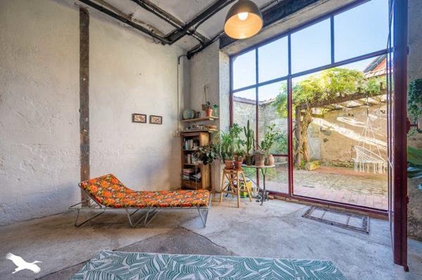 Maison à vendre |  Vierzon |  7 pièces | 219 m²