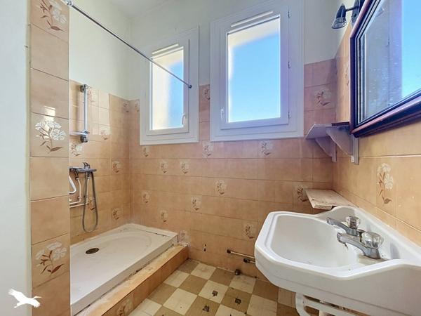 Maison à vendre 117 568 € Lalinde 4 p 78 m² DPE D