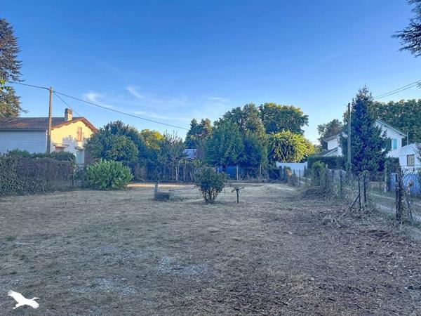 Maison à vendre 117 568 € Lalinde 4 p 78 m² DPE D