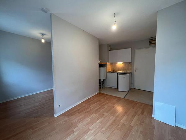 A louer appartement T1 Quartier Jaurès à BREST