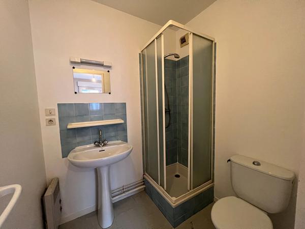 A louer appartement T1 Quartier Jaurès à BREST
