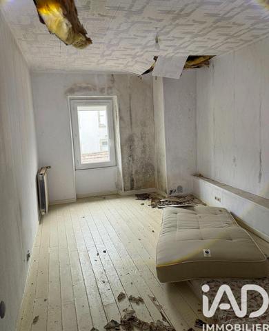 Maison à vendre 9 pièces 202 m² Labastide-Rouairoux