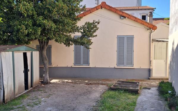 Maison à louer    1 pièce •  Le Bourget