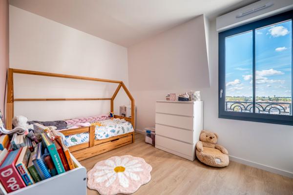 Magnifique duplex 107 m² + terrasse 93 m² + 2 parking