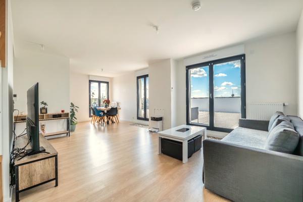 Magnifique duplex 107 m² + terrasse 93 m² + 2 parking