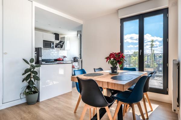 Magnifique duplex 107 m² + terrasse 93 m² + 2 parking