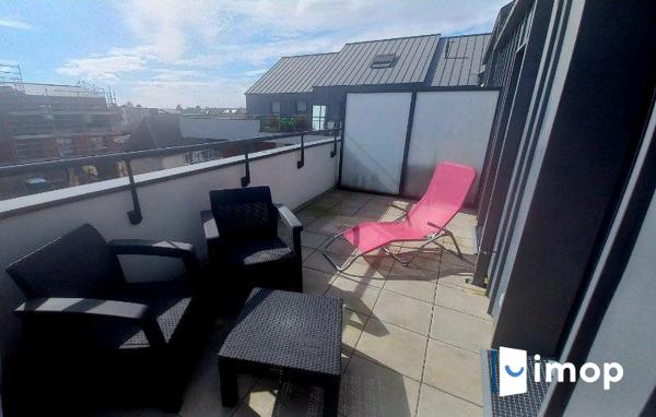 Grand studio avec extérieur