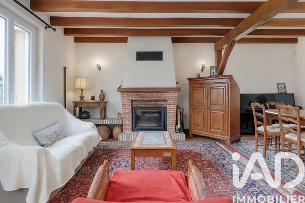 Maison à vendre 6 pièces 141 m² Saint-Jean-de-la-Ruelle