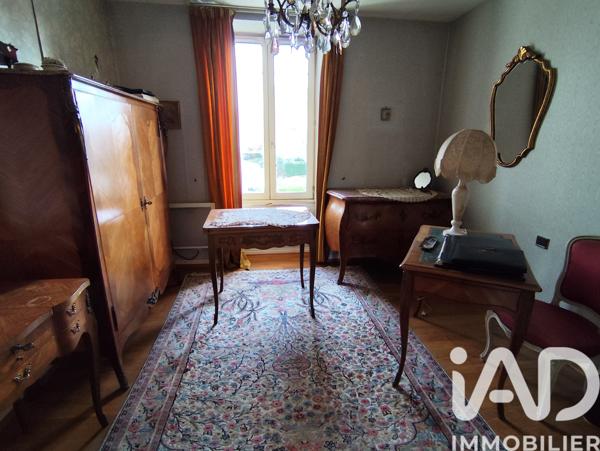 Maison à vendre 6 pièces 141 m² Saint-Jean-de-la-Ruelle