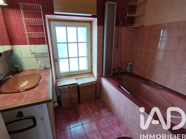 Maison à vendre 6 pièces 141 m² Saint-Jean-de-la-Ruelle