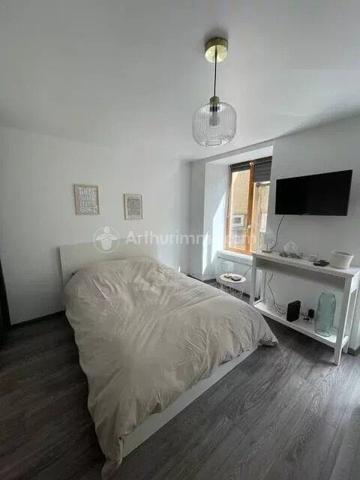 Location de vacances                                                      Studio
                        
                     1 pièces                      24 m2                     à Montbéliard