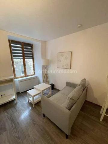 Location de vacances                                                      Studio
                        
                     1 pièces                      24 m2                     à Montbéliard