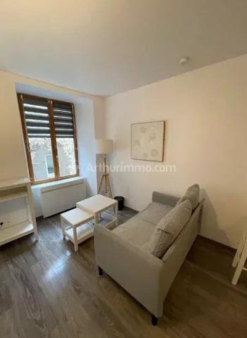 Location de vacances                                                      Studio
                        
                     1 pièces                      24 m2                     à Montbéliard