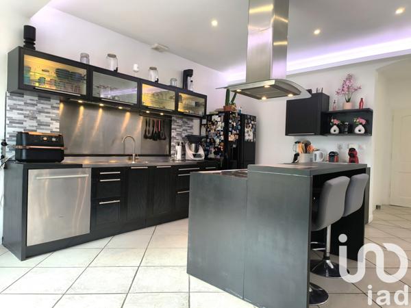 Maison à vendre 8 pièces 235 m² Fosses