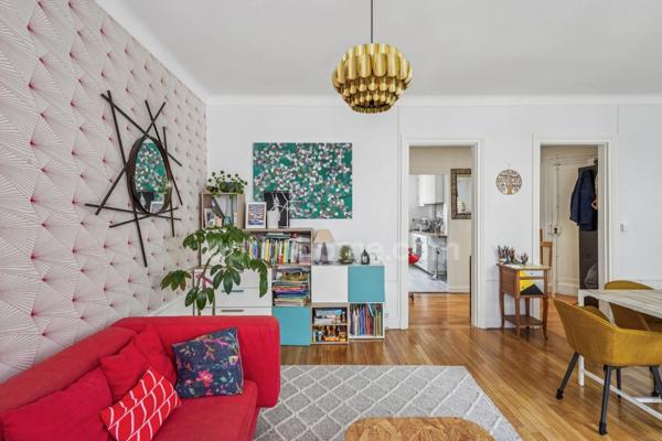 Magnifique 4 pièces de 83m2 traversant, avec ascenseur, gardien, cave et local à vélos.