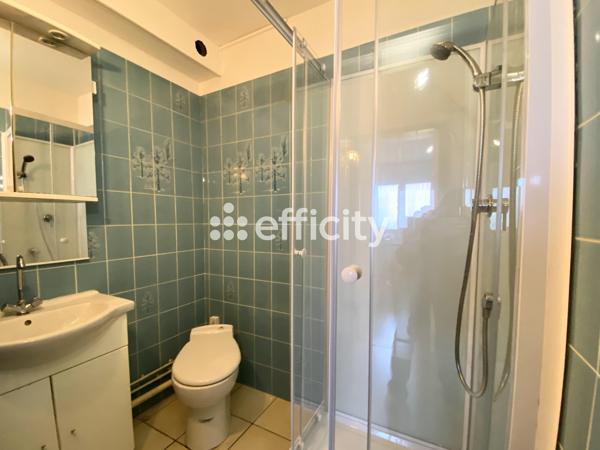 Maison 11 pièces - 210 m²