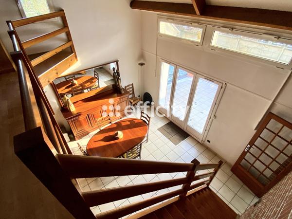 Maison 11 pièces - 210 m²