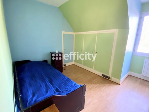 Maison 11 pièces - 210 m²