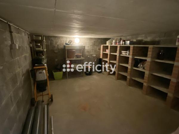 Maison 11 pièces - 210 m²