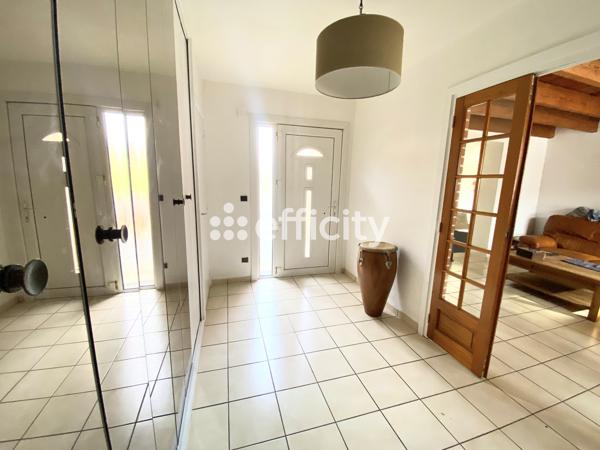 Maison 11 pièces - 210 m²