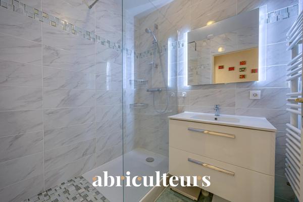 Bel appartement de plain-pied avec vaste séjour en vente à Vieugy/proximité de Annecy (74600)