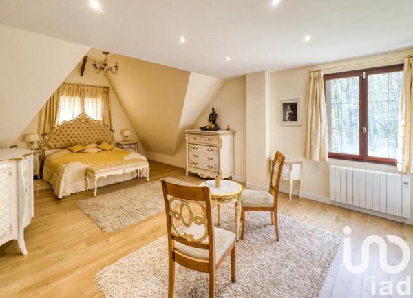 Maison à vendre 6 pièces 180 m² Cuise-la-Motte