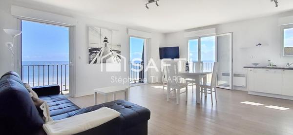 En FRONT DE MER, bel appartement lumineux avec une vue à couper le souffle !
