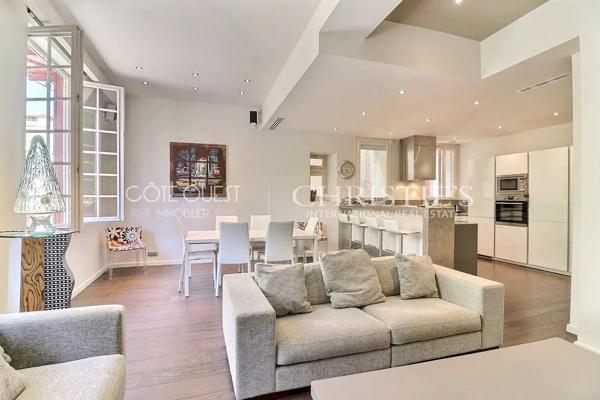 À vendre Saint-Jean-de-Luz – Appartement rénové en coeur de ville proche plage