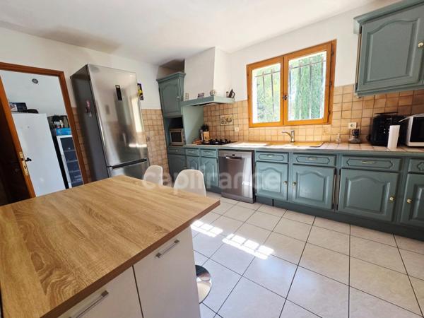 Maison à vendre 7 pièces LA CIOTAT (13) Garage, Terrain 1057 m2