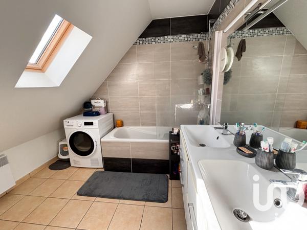 Maison à vendre 5 pièces 110 m² Dormelles