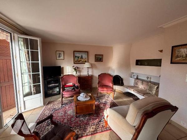 NOUVEAUTE ! EXCLUSIVITE Trente-Cinq Notaires 

Venez découvrir cette maison individuelle T3 (...