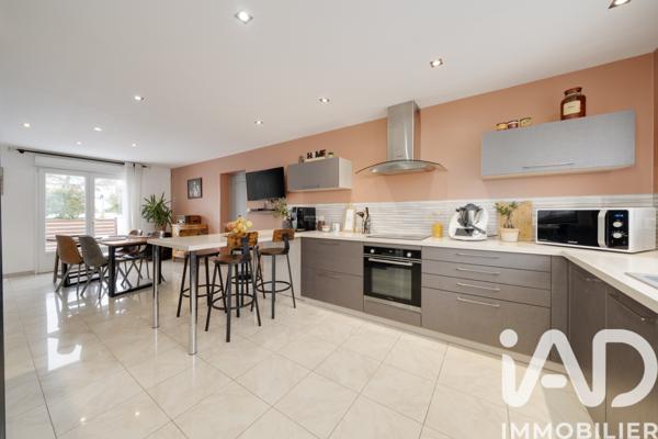 Maison à vendre 7 pièces 168 m² Valfroicourt