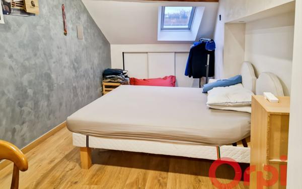 Maison à vendre    9 pièces •  Saint-Amand-Montrond