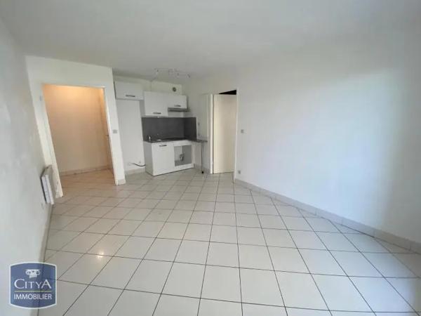 Appartement à louer 2 pièces 35.17m² Marseille 13e Arrondissement (13013)