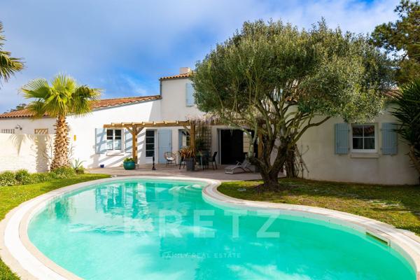 Villa de 203m² avec 5 suites et piscine