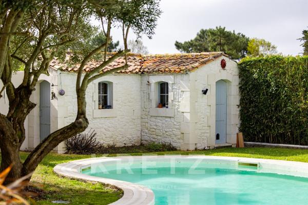 Villa de 203m² avec 5 suites et piscine