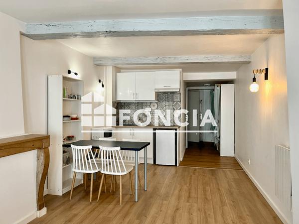 Location Studio meublé 33.57 m² - 7 rue de la Madeleine Besancon 25000