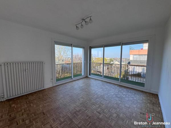 Appartement T2 à Laval